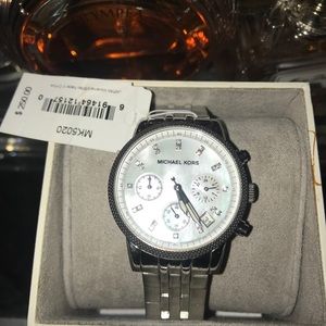 Oversized Stainless steel watch